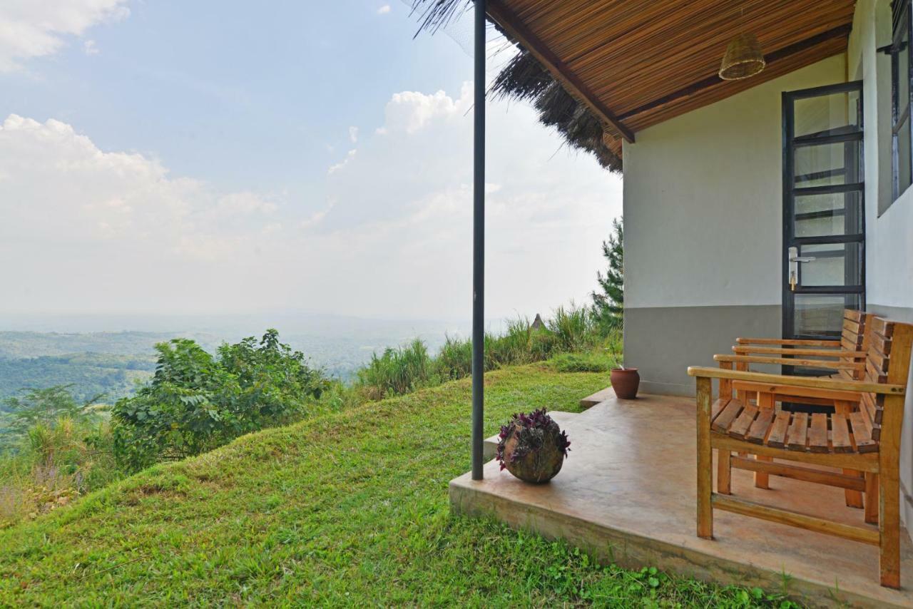 Kibale National Park Isunga Lodge מראה חיצוני תמונה